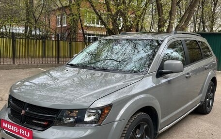 Dodge Journey I, 2020 год, 2 180 000 рублей, 2 фотография