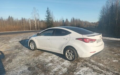 Hyundai Elantra V, 2013 год, 650 000 рублей, 6 фотография