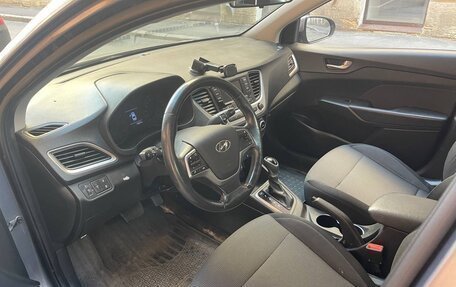 Hyundai Solaris II рестайлинг, 2018 год, 930 000 рублей, 6 фотография