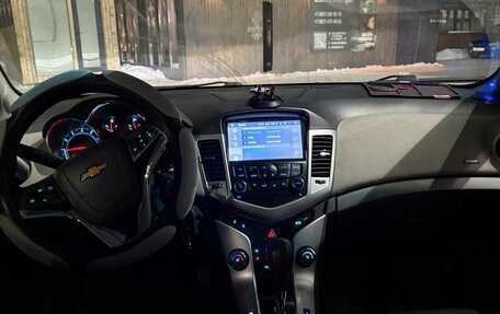 Chevrolet Cruze II, 2011 год, 790 000 рублей, 2 фотография