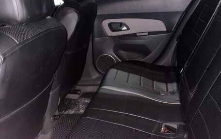 Chevrolet Cruze II, 2011 год, 790 000 рублей, 3 фотография