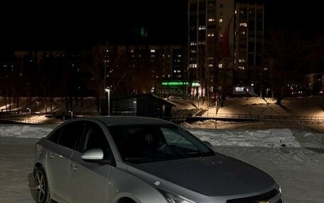Chevrolet Cruze II, 2011 год, 790 000 рублей, 4 фотография
