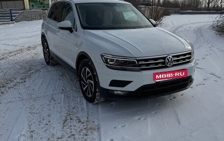 Volkswagen Tiguan II, 2018 год, 2 650 000 рублей, 5 фотография