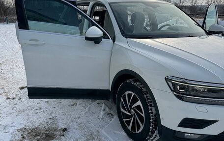 Volkswagen Tiguan II, 2018 год, 2 650 000 рублей, 18 фотография