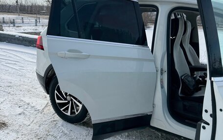 Volkswagen Tiguan II, 2018 год, 2 650 000 рублей, 17 фотография