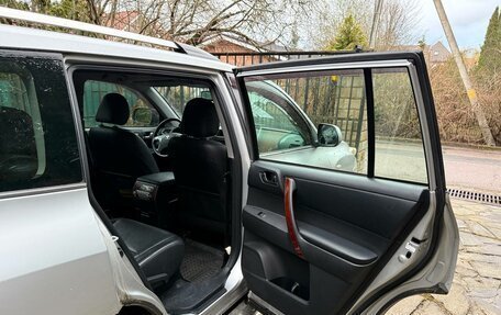 Toyota Highlander III, 2011 год, 2 250 000 рублей, 15 фотография