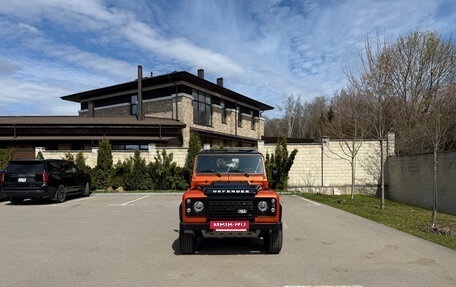 Land Rover Defender I, 2015 год, 8 000 000 рублей, 2 фотография