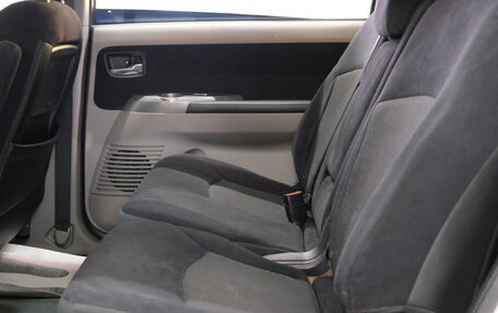 Mitsubishi Grandis, 2008 год, 999 000 рублей, 19 фотография