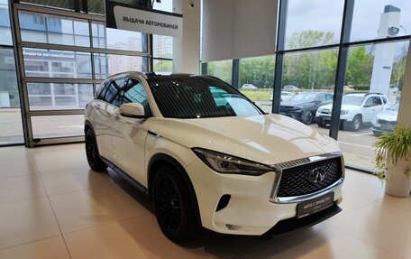 Infiniti QX50 II, 2018 год, 2 450 000 рублей, 3 фотография