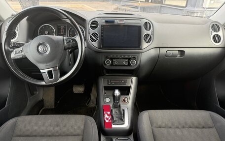 Volkswagen Tiguan I, 2015 год, 1 900 000 рублей, 38 фотография