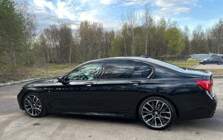 BMW 7 серия, 2018 год, 3 950 000 рублей, 3 фотография