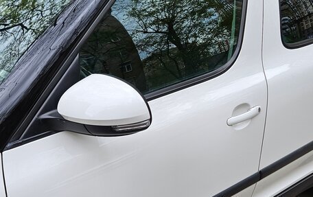 Skoda Yeti I рестайлинг, 2013 год, 950 000 рублей, 21 фотография