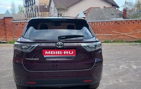Toyota Harrier, 2015 год, 3 650 000 рублей, 4 фотография