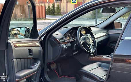Mercedes-Benz E-Класс, 2012 год, 1 200 000 рублей, 8 фотография