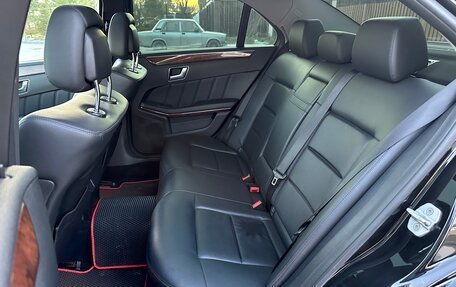 Mercedes-Benz E-Класс, 2012 год, 1 200 000 рублей, 16 фотография