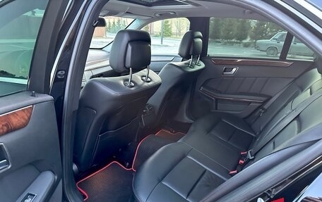 Mercedes-Benz E-Класс, 2012 год, 1 200 000 рублей, 18 фотография