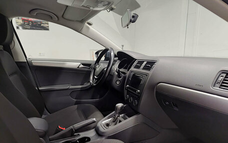 Volkswagen Jetta VI, 2016 год, 1 375 000 рублей, 11 фотография
