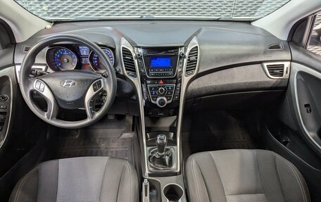 Hyundai i30 II рестайлинг, 2013 год, 1 150 000 рублей, 12 фотография