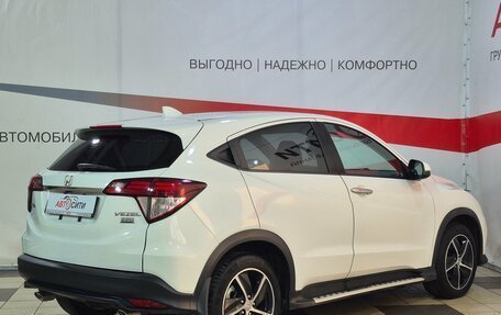 Honda Vezel, 2021 год, 2 250 000 рублей, 7 фотография