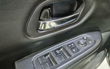Honda Vezel, 2021 год, 2 250 000 рублей, 18 фотография