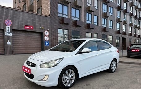 Hyundai Solaris II рестайлинг, 2011 год, 695 000 рублей, 1 фотография