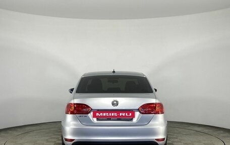 Volkswagen Jetta VI, 2012 год, 899 000 рублей, 17 фотография