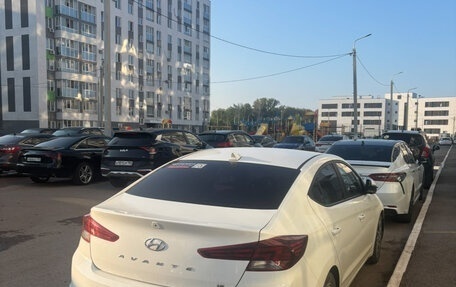Hyundai Avante, 2019 год, 1 750 000 рублей, 4 фотография