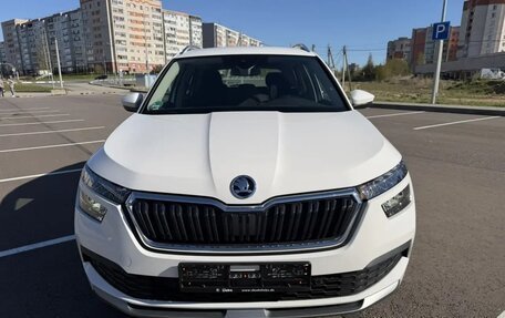 Skoda Kamiq I, 2023 год, 1 732 000 рублей, 7 фотография