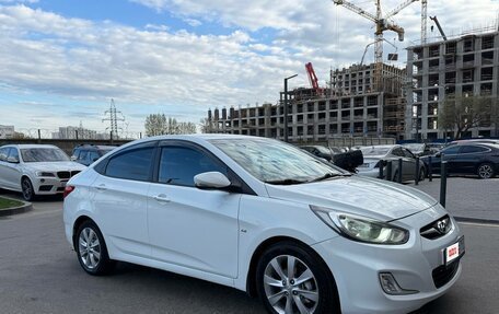 Hyundai Solaris II рестайлинг, 2011 год, 695 000 рублей, 9 фотография