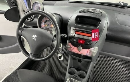 Peugeot 107 I рестайлинг, 2012 год, 525 000 рублей, 12 фотография