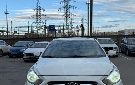 Hyundai Solaris II рестайлинг, 2011 год, 695 000 рублей, 5 фотография