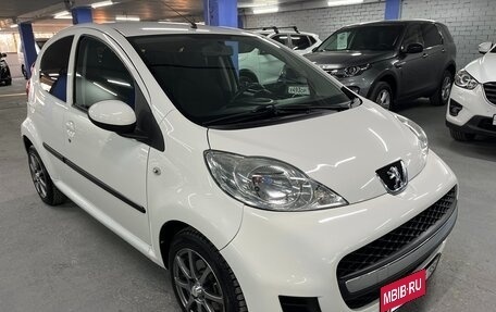 Peugeot 107 I рестайлинг, 2012 год, 525 000 рублей, 3 фотография