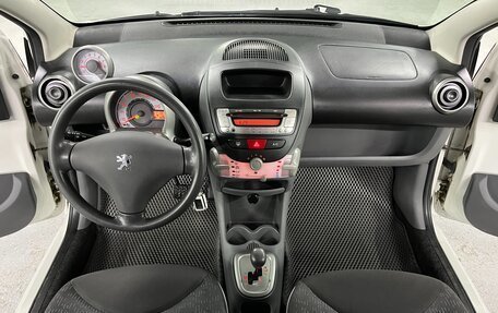 Peugeot 107 I рестайлинг, 2012 год, 525 000 рублей, 16 фотография