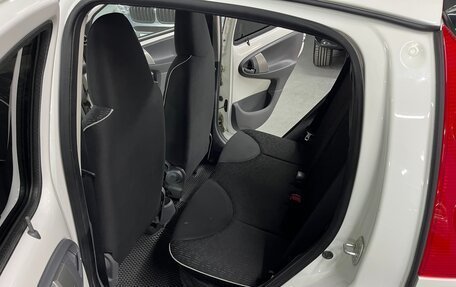 Peugeot 107 I рестайлинг, 2012 год, 525 000 рублей, 19 фотография