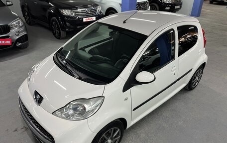 Peugeot 107 I рестайлинг, 2012 год, 525 000 рублей, 9 фотография