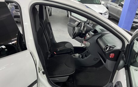 Peugeot 107 I рестайлинг, 2012 год, 525 000 рублей, 21 фотография