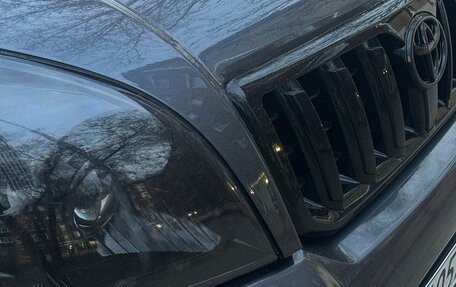 Toyota Land Cruiser Prado 120 рестайлинг, 2003 год, 2 450 000 рублей, 8 фотография