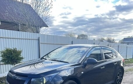 Chevrolet Cruze II, 2012 год, 770 000 рублей, 3 фотография