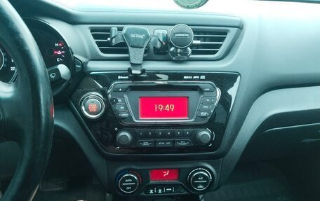 KIA Rio III рестайлинг, 2014 год, 1 000 000 рублей, 8 фотография