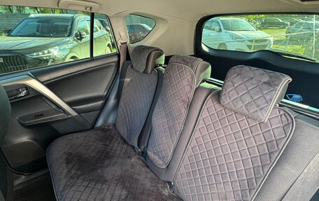 Toyota RAV4, 2015 год, 1 799 000 рублей, 4 фотография