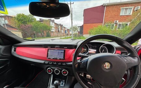 Alfa Romeo Giulietta, 2011 год, 1 100 000 рублей, 12 фотография