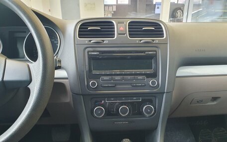 Volkswagen Golf VI, 2011 год, 775 000 рублей, 12 фотография
