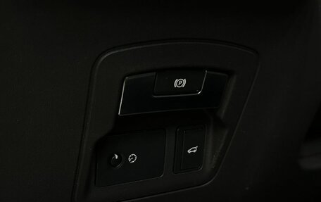 Land Rover Range Rover Velar I, 2018 год, 2 999 777 рублей, 29 фотография