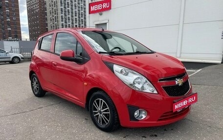 Chevrolet Spark III, 2011 год, 488 000 рублей, 3 фотография
