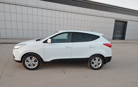 Hyundai ix35 I рестайлинг, 2011 год, 1 190 000 рублей, 2 фотография