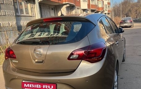 Opel Astra J, 2012 год, 800 000 рублей, 4 фотография
