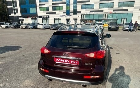 Infiniti QX50 I рестайлинг, 2016 год, 2 000 000 рублей, 2 фотография