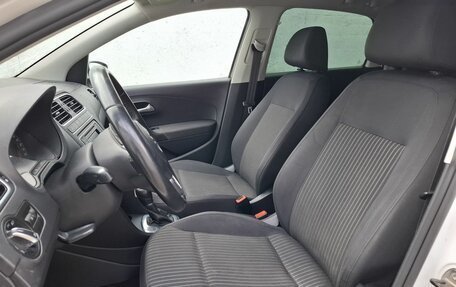 Volkswagen Polo VI (EU Market), 2013 год, 600 000 рублей, 10 фотография