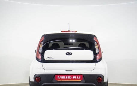 KIA Soul II рестайлинг, 2018 год, 1 559 000 рублей, 6 фотография