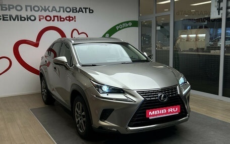 Lexus NX I, 2018 год, 3 790 000 рублей, 3 фотография